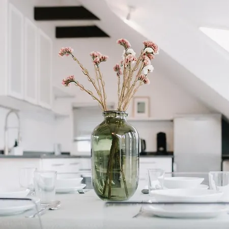 Residenz Panorama - Einzigartiges Loft Im Herzen Von Mit 2 Balkonen Und Panorama-aussicht! * Würzburg